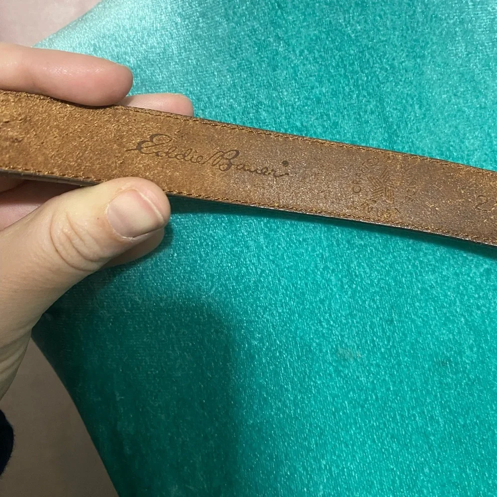 Eddie Bauer: vintage leather belt with oversized buckle 6-8